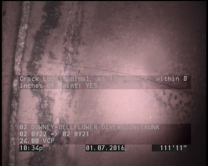 Crack Longitudinal, at 12 o'clock, within 8 inches of joint: YES