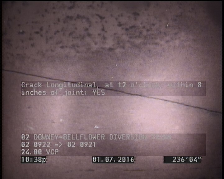 Crack Longitudinal, at 12 o'clock, within 8 inches of joint: YES