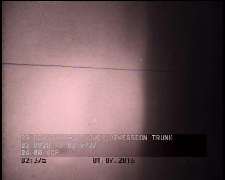 Crack Longitudinal, at 12 o'clock, within 8 inches of joint: YES
