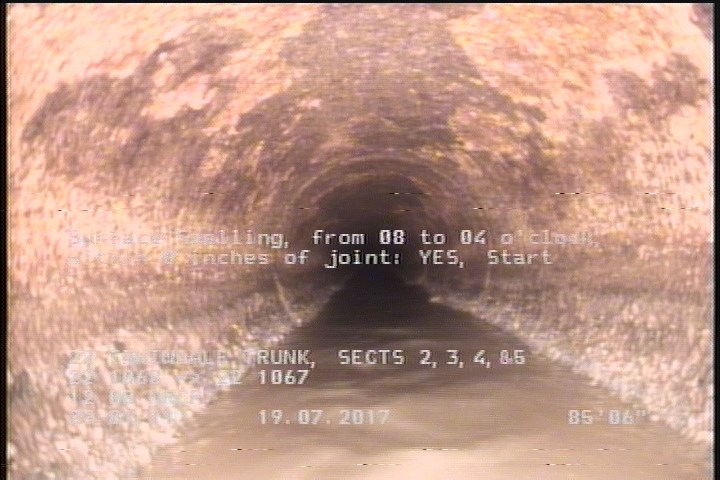 Surface Spalling, from 08 to 04 o'clock, within 8 inches of joint: YES, Start