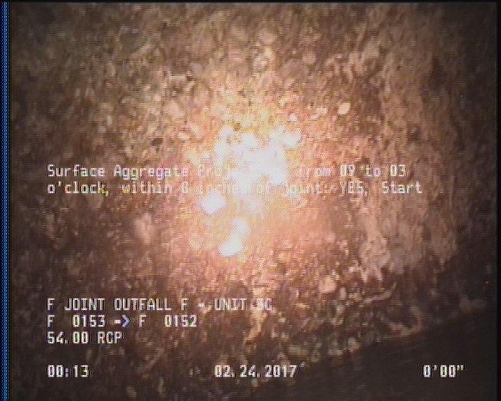 Surface Aggregate Projecting, from 09 to 03 o'clock, within 8 inches of joint: YES, Start