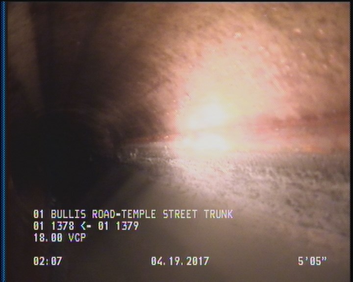 Deposits Attached Grease, 5 %of cross sectional area, from 04 to 08 o'clock, , within 8 inches of joint: YES, Start