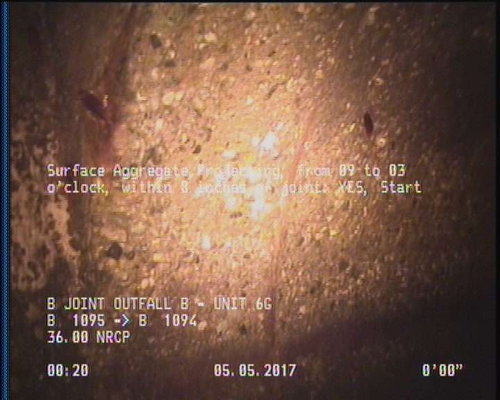 Surface Aggregate Projecting, from 09 to 03 o'clock, within 8 inches of joint: YES, Start