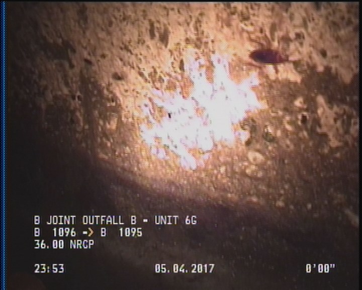 Surface Aggregate Projecting, from 09 to 03 o'clock, within 8 inches of joint: YES, Start