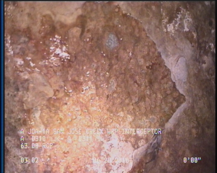 Surface Aggregate Visible, from 09 to 03 o'clock, within 8 inches of joint: YES