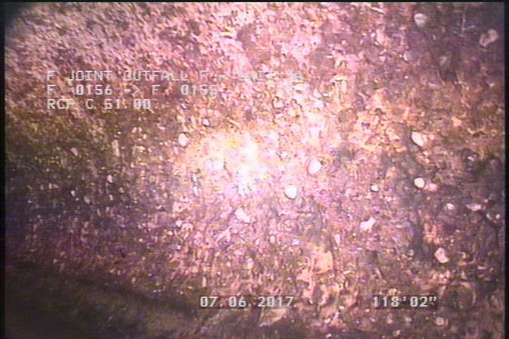 Surface Aggregate Missing, from 08 to 04 o'clock, within 8 inches of joint: YES, Start - SEVERE AGG