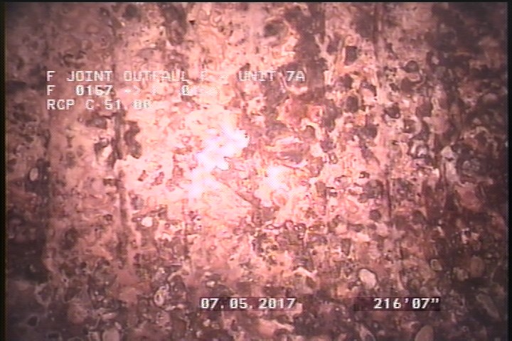 Surface Reinforcement Visible, from 09 to 11 o'clock, within 8 inches of joint: YES - CIRCUM REBAR