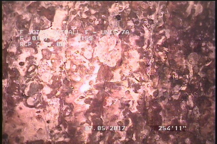 Surface Reinforcement Visible, from 09 to 11 o'clock, within 8 inches of joint: YES - CIRCUM REBAR