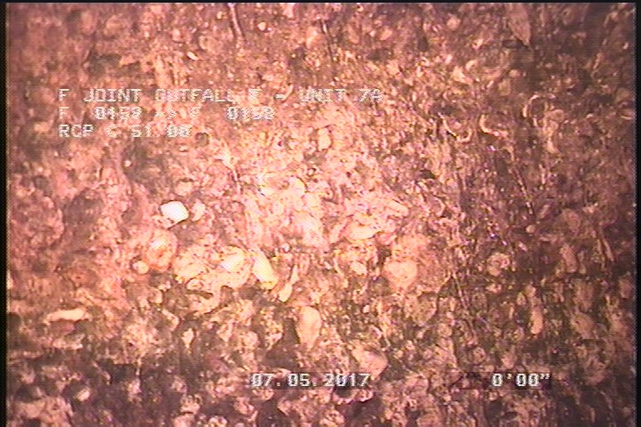 Surface Aggregate Missing, from 08 to 04 o'clock, within 8 inches of joint: YES, Start - SEVERE AGG