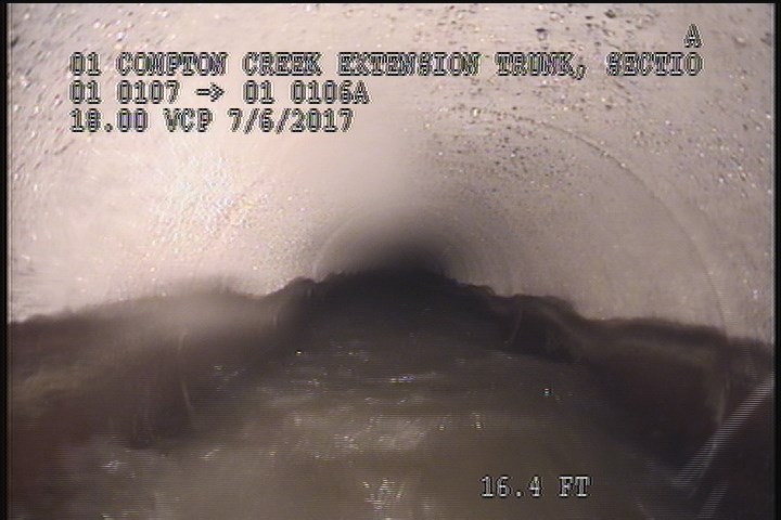 Surface Spalling, from 08 to 04 o'clock, within 8 inches of joint: YES, Start