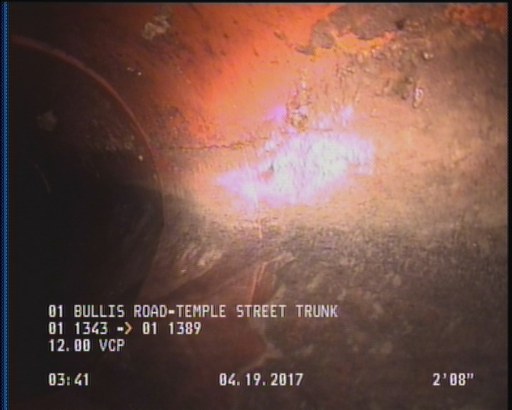 Deposits Attached Grease, 5 %of cross sectional area, from 04 to 08 o'clock, , within 8 inches of joint: YES, Start