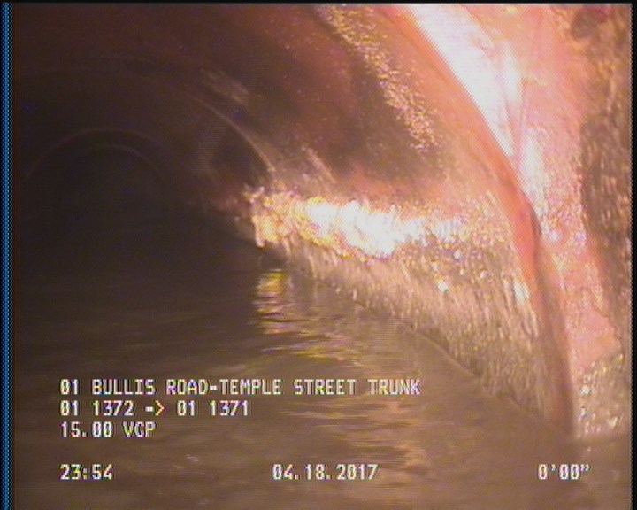 Deposits Attached Grease, 5 %of cross sectional area, from 03 to 09 o'clock, , within 8 inches of joint: YES
