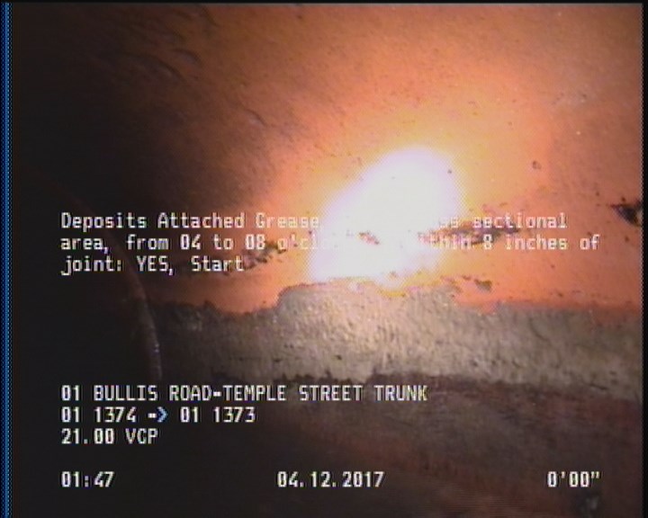 Deposits Attached Grease, 5 %of cross sectional area, from 04 to 08 o'clock, , within 8 inches of joint: YES, Start