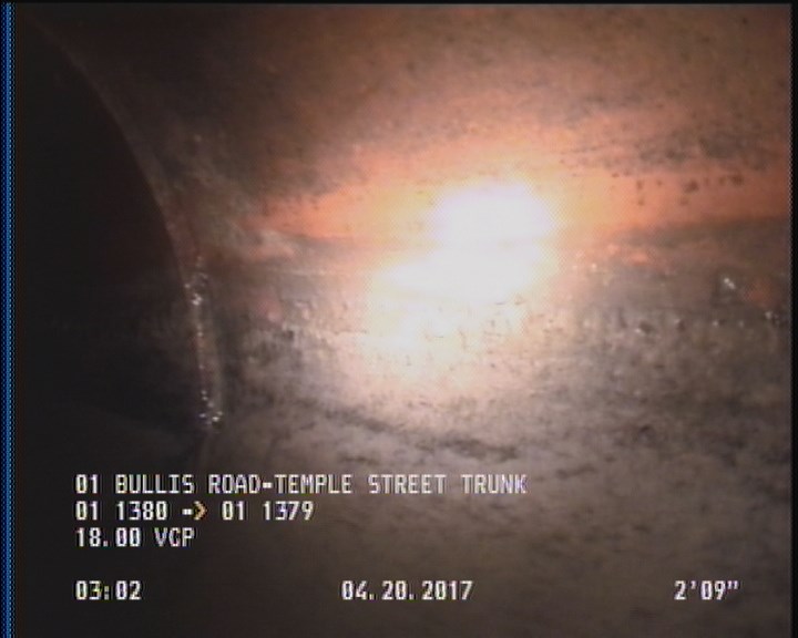 Deposits Attached Grease, 5 %of cross sectional area, from 04 to 08 o'clock, , within 8 inches of joint: YES, Start