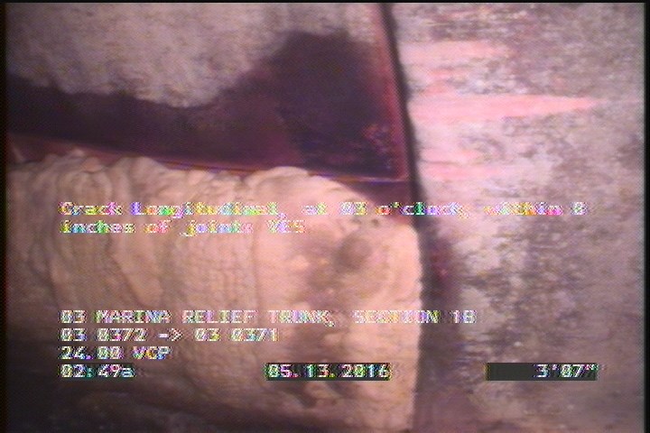 Crack Longitudinal, at 03 o'clock, within 8 inches of joint: YES