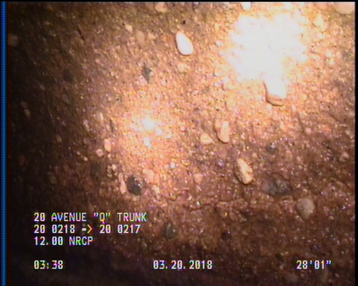 Surface Aggregate Projecting, from 08 to 04 o'clock, within 8 inches of joint: YES, Start