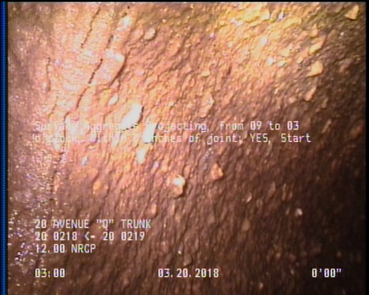 Surface Aggregate Projecting, from 09 to 03 o'clock, within 8 inches of joint: YES, Start