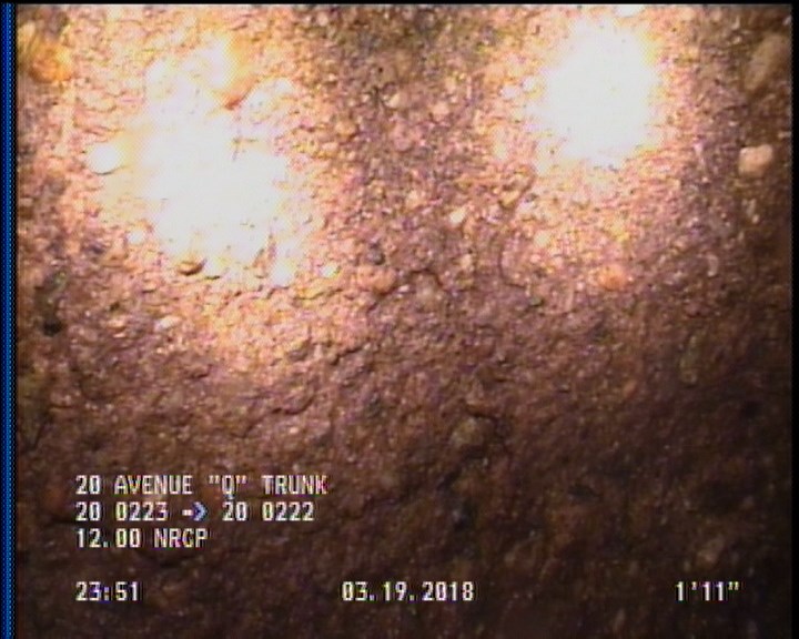 Surface Aggregate Projecting, from 08 to 04 o'clock, within 8 inches of joint: YES, Start