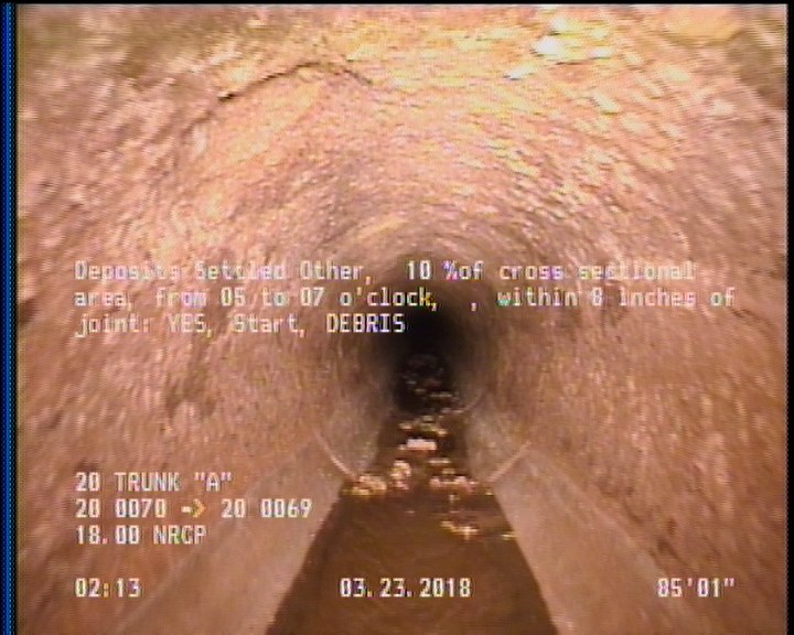 Deposits Settled Other, 10 %of cross sectional area, from 05 to 07 o'clock, , within 8 inches of joint: YES, Start - DEBRIS