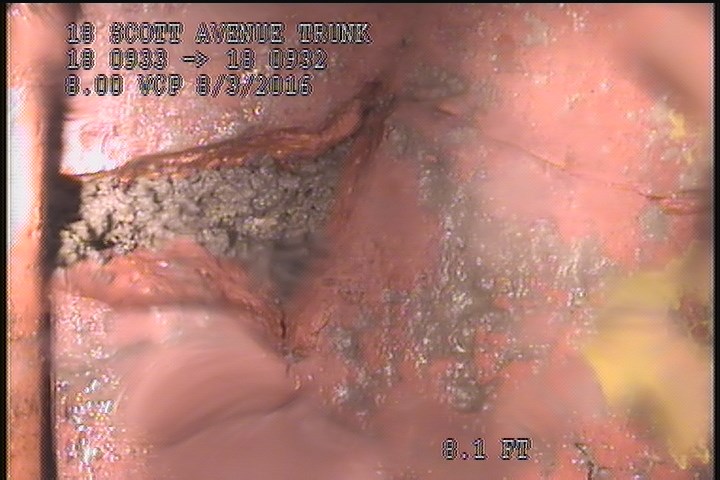 Hole Soil Visible, at 09 o'clock, within 8 inches of joint: YES - 1" X1" POSSIBLE SOIL VISIBLE