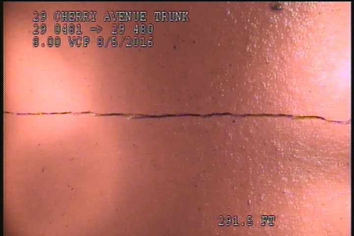 Fracture Longitudinal, at 12 o'clock, within 8 inches of joint: YES, Start - SL