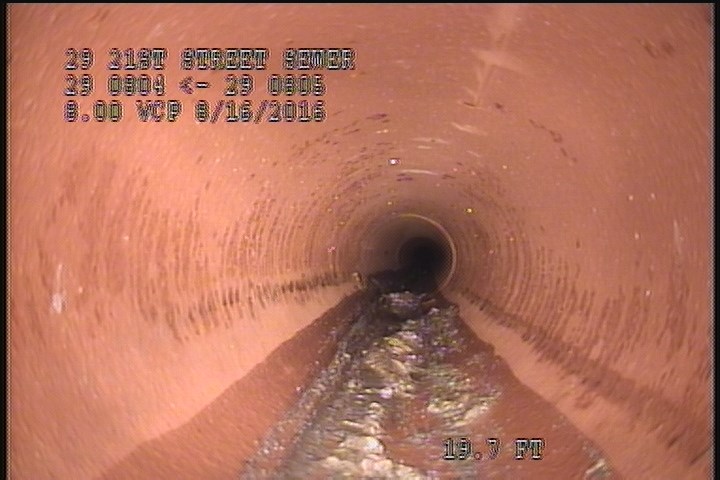 Deposits Attached Grease, 5 %of cross sectional area, from 05 to 07 o'clock, , within 8 inches of joint: NO, Finish