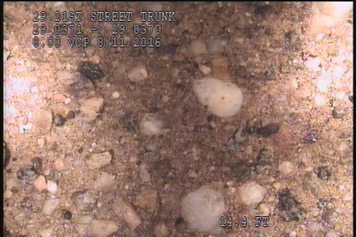 Surface Aggregate Projecting, from 08 to 04 o'clock, within 8 inches of joint: YES, Start - SEVERE AGG SPORATIC