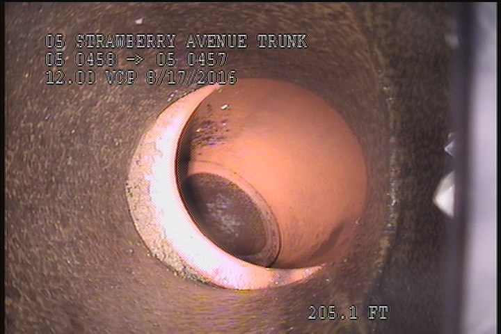 Tap Factory Made, at 01 o'clock, -, within 8 inches of joint: YES, 6" - OPEN