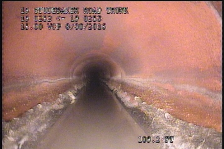 Deposits Attached Grease, 3 %of cross sectional area, from 04 to 08 o'clock, , within 8 inches of joint: YES, Start
