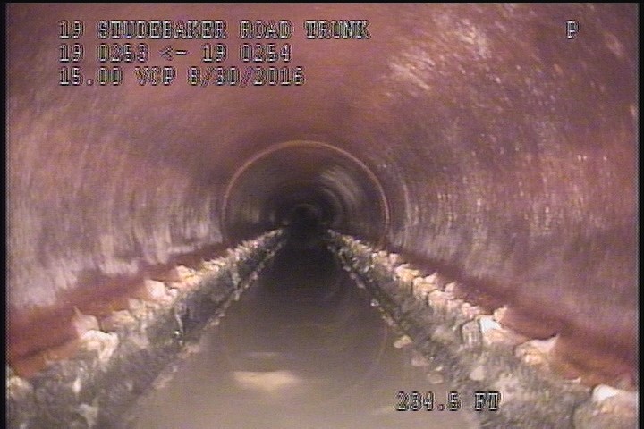 Deposits Attached Grease, 5 %of cross sectional area, from 04 to 08 o'clock, , within 8 inches of joint: YES, Start
