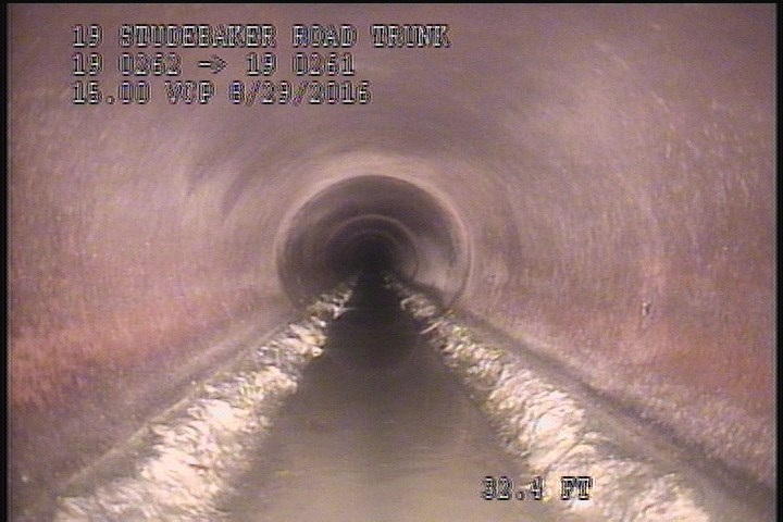 Deposits Attached Grease, 4 %of cross sectional area, from 04 to 08 o'clock, , within 8 inches of joint: YES, Start
