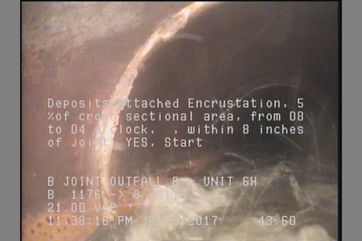 Deposits Attached Encrustation, 5 %of cross sectional area, from 08 to 04 o'clock, , within 8 inches of joint: YES, Start