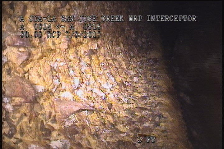 Surface Reinforcement Visible, from 08 to 04 o'clock, within 8 inches of joint: YES