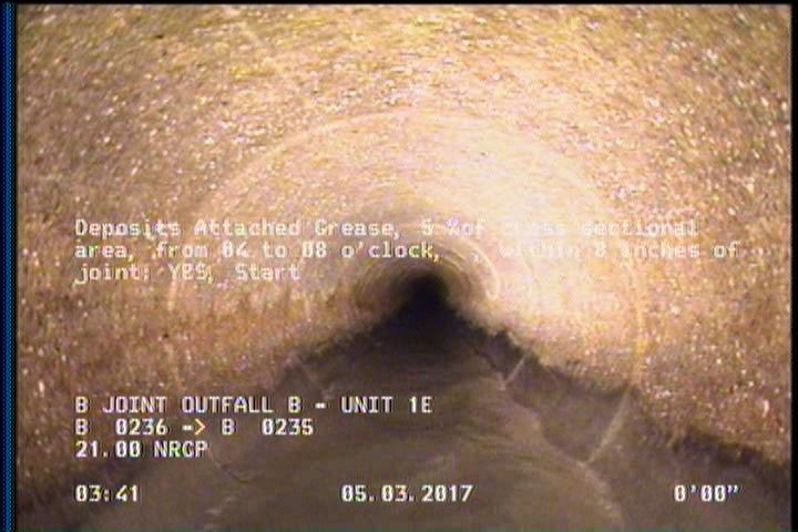 Deposits Attached Grease, 5 %of cross sectional area, from 04 to 08 o'clock, , within 8 inches of joint: YES, Start