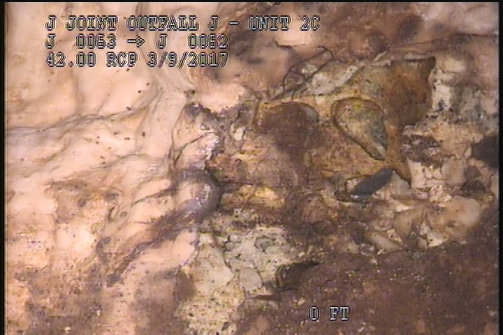 Surface Aggregate Projecting, from 08 to 04 o'clock, within 8 inches of joint: YES, Start - SEVERE AGG UNDER MAG COAT