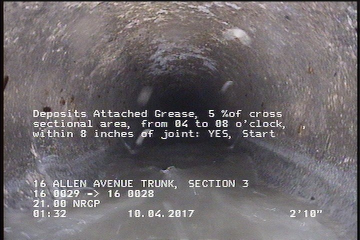 Deposits Attached Grease, 5 %of cross sectional area, from 04 to 08 o'clock, , within 8 inches of joint: YES, Start