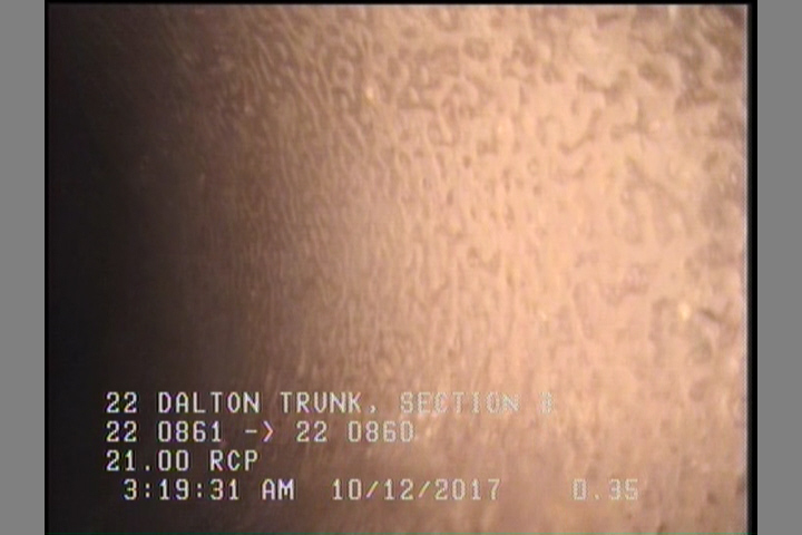 Surface Aggregate Projecting, from 08 to 04 o'clock, within 8 inches of joint: YES, Start