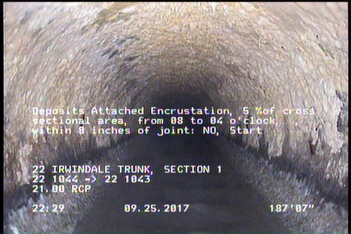 Deposits Attached Encrustation, 5 %of cross sectional area, from 08 to 04 o'clock, , within 8 inches of joint: NO, Start