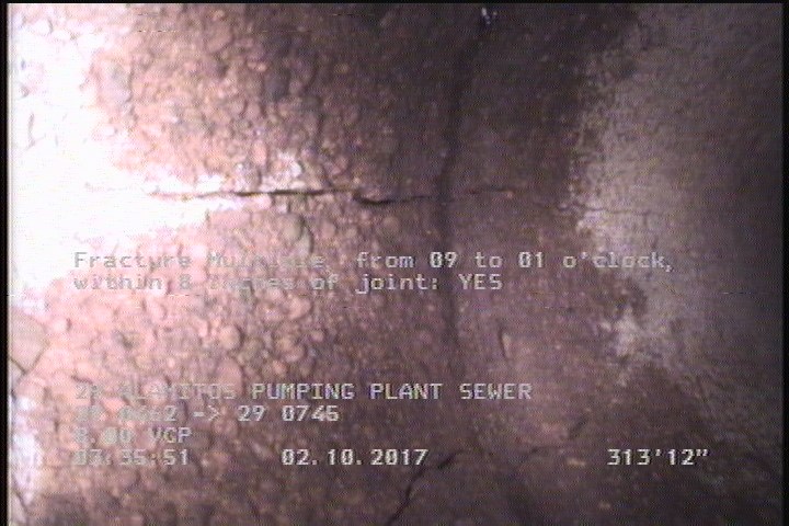 Fracture Multiple, from 09 to 01 o'clock, within 8 inches of joint: YES