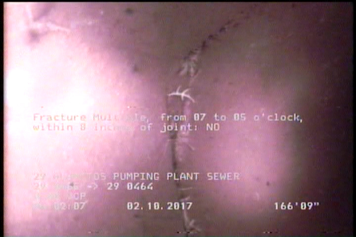 Fracture Multiple, from 07 to 05 o'clock, within 8 inches of joint: NO
