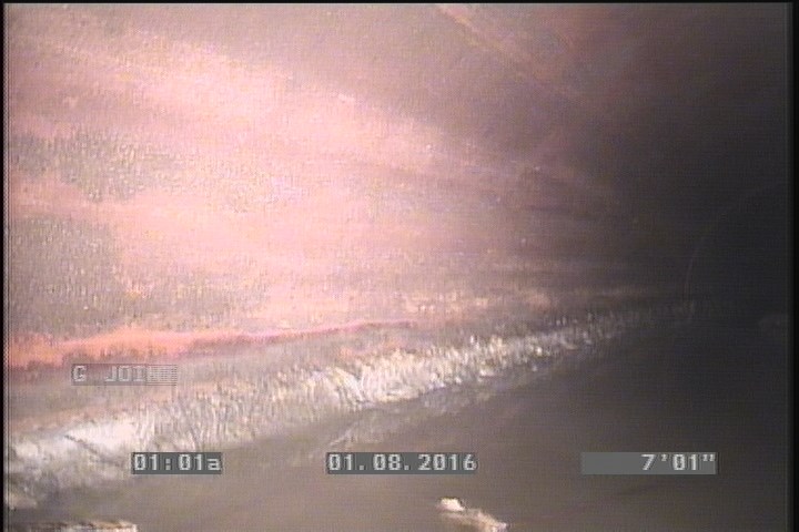 Deposits Attached Grease, 5 %of cross sectional area, from 04 to 08 o'clock, , within 8 inches of joint: YES, Start