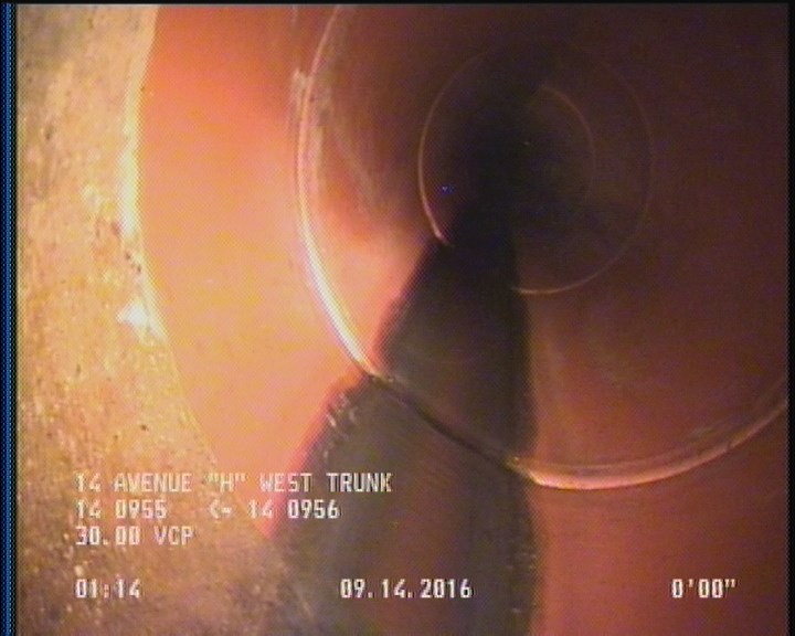Deposits Attached Grease, 5 %of cross sectional area, from 05 to 07 o'clock, , within 8 inches of joint: YES, Start