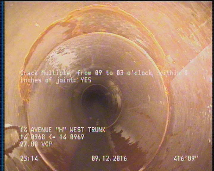 Crack Multiple, from 09 to 03 o'clock, within 8 inches of joint: YES