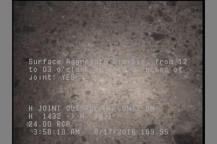 Surface Aggregate Visible, from 12 to 03 o'clock, within 8 inches of joint: YES