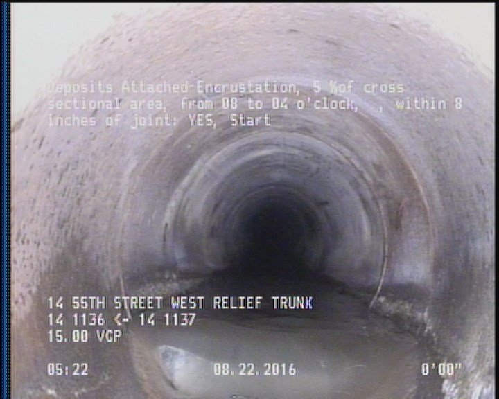 Deposits Attached Encrustation, 5 %of cross sectional area, from 08 to 04 o'clock, , within 8 inches of joint: YES, Start