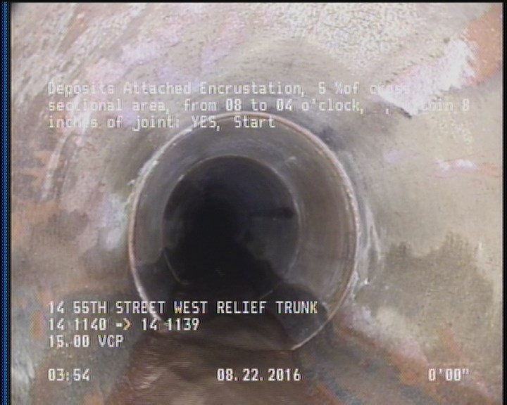 Deposits Attached Encrustation, 5 %of cross sectional area, from 08 to 04 o'clock, , within 8 inches of joint: YES, Start