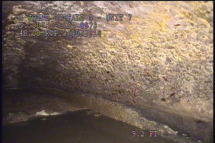 Surface Aggregate Projecting, from 09 to 03 o'clock, within 8 inches of joint: YES