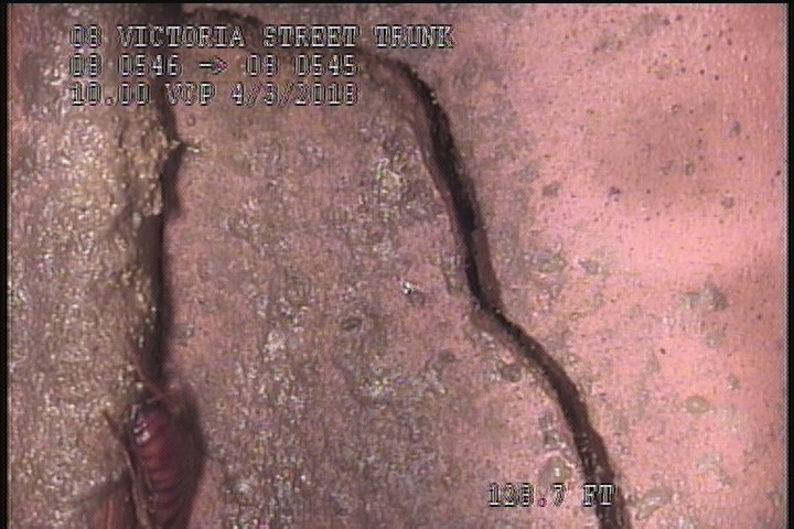 Broken, from 08 to 10 o'clock, within 8 inches of joint: YES - SLIGHT CIRCUM