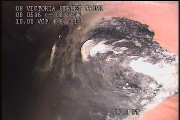 Deposits Settled Other, 5 %of cross sectional area, from 04 to 08 o'clock, , within 8 inches of joint: YES - ROCK