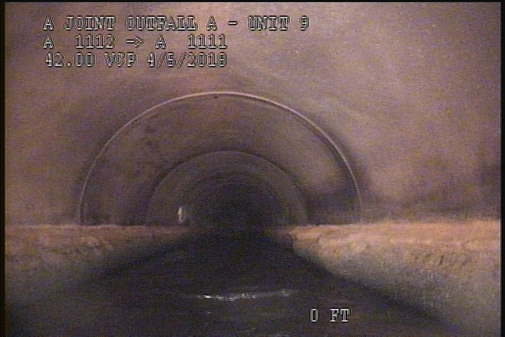 Deposits Attached Grease, 15 %of cross sectional area, from 04 to 08 o'clock, , within 8 inches of joint: YES, Start
